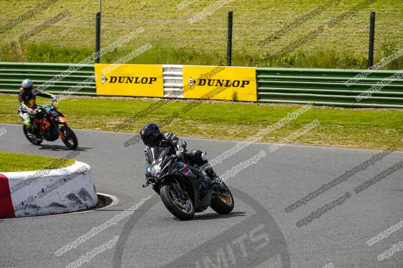 enduro digital images;event digital images;eventdigitalimages;mallory park;mallory park photographs;mallory park trackday;mallory park trackday photographs;no limits trackdays;peter wileman photography;racing digital images;trackday digital images;trackday photos